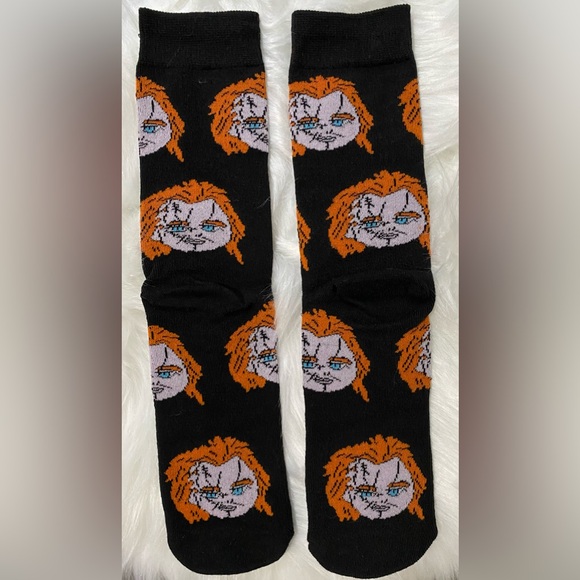 NWOT Unisex Chucky Cartoon Novelty Socks fits 6-13 shoe size - Picture 1 of 2
